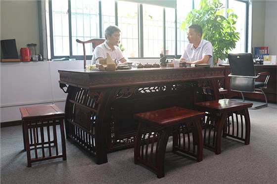 經(jīng)理辦公室